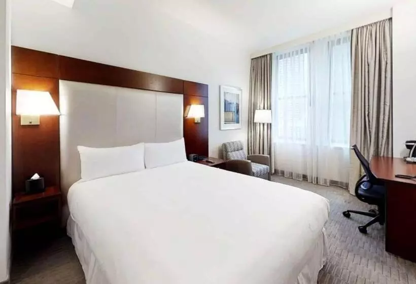 Club Quarters Hotel Wacker At Michigan, Chicago