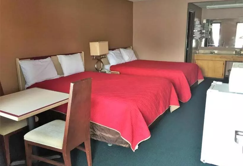 호텔 Hickory House Inn