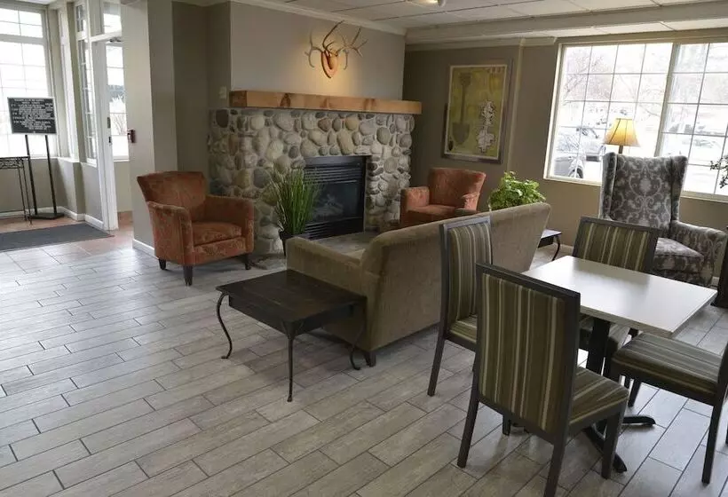 هتل Hilltop Inn By Riversage