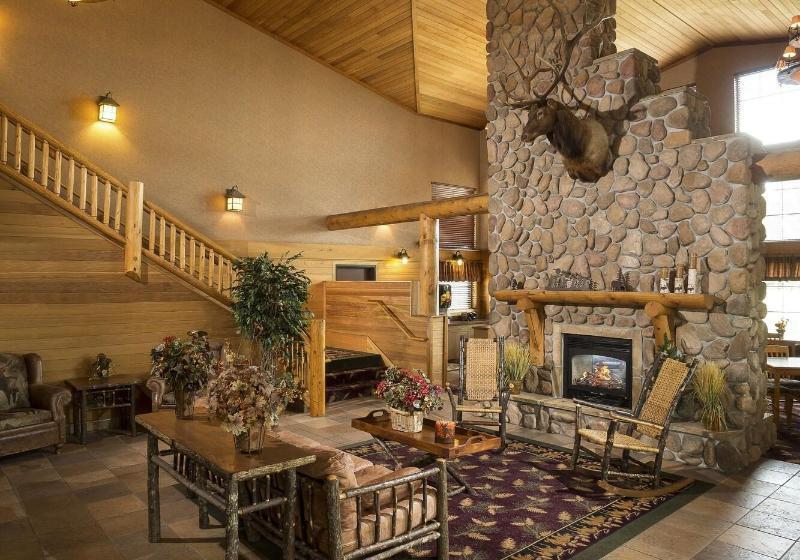 فندق Kelly Inn And Suites Mitchell