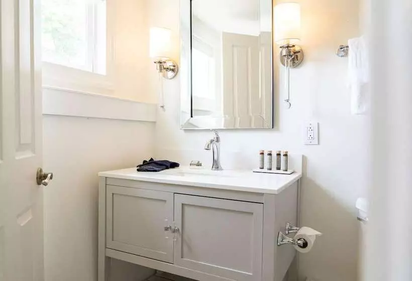 בית מלון כפרי Kent Island Resort