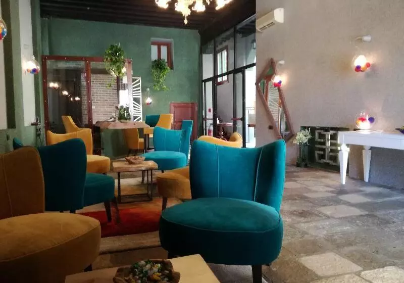 هتل Locanda La Corte