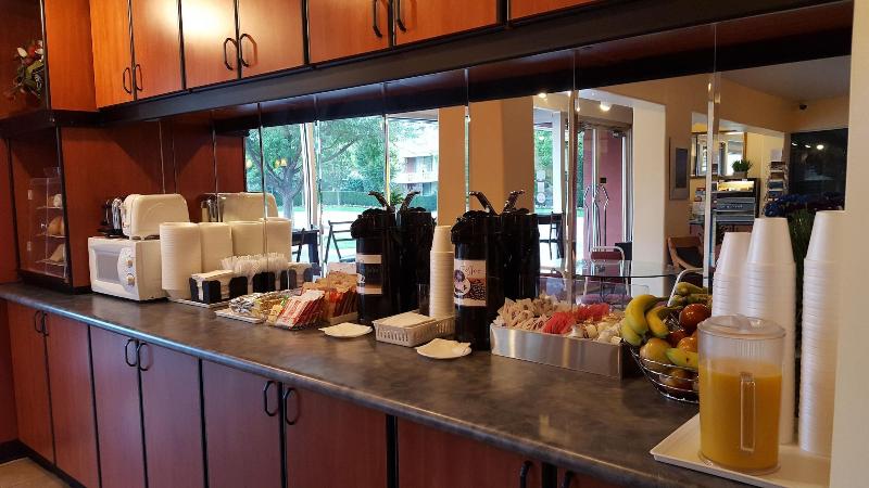 هتل Metropolitan Inn Downtown Salt Lake City