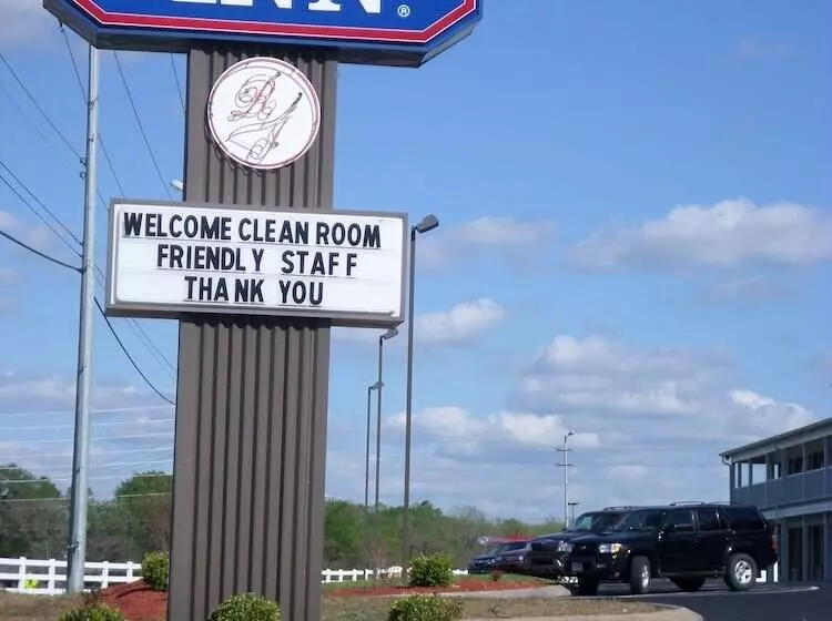 فندق Richland Inn  Lewisburg