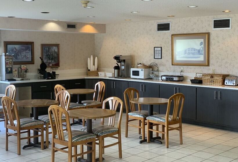 ホテル Richland Inn Lewisburg