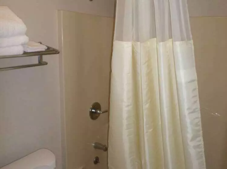 فندق Richland Inn  Lewisburg