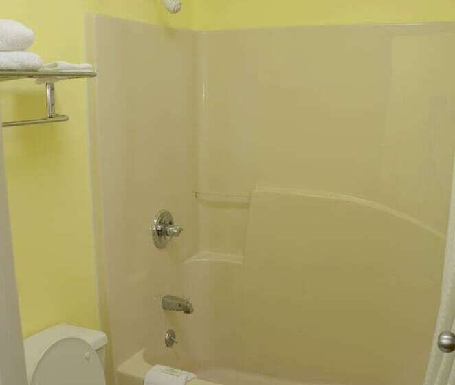 ホテル Richland Inn Lewisburg