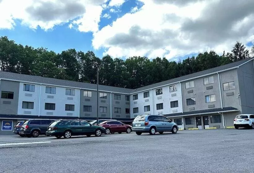 هتل Suburban Studios Lavale Cumberland