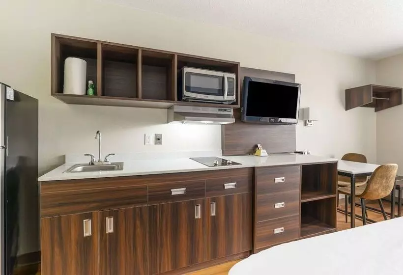 هتل Suburban Studios Lavale Cumberland