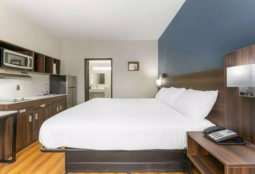 هتل Suburban Studios Lavale Cumberland