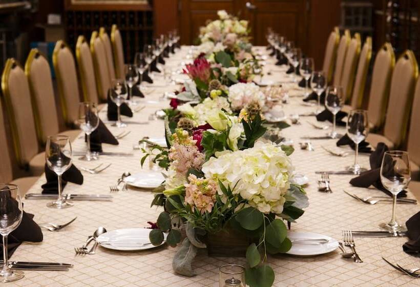 בית מלון כפרי South Coast Winery Resort & Spa