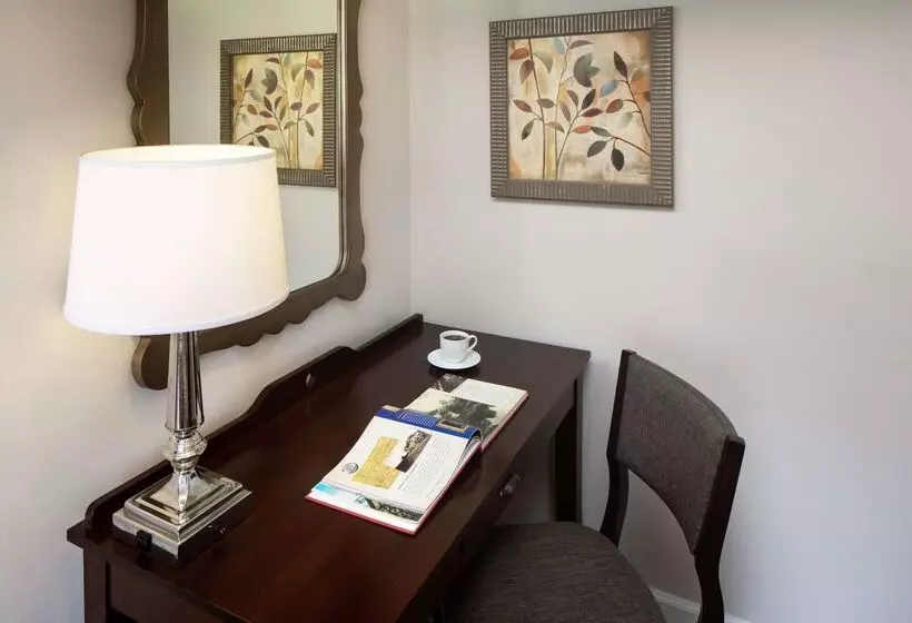 The Elms Hotel & Spa, A Destination By Hyatt