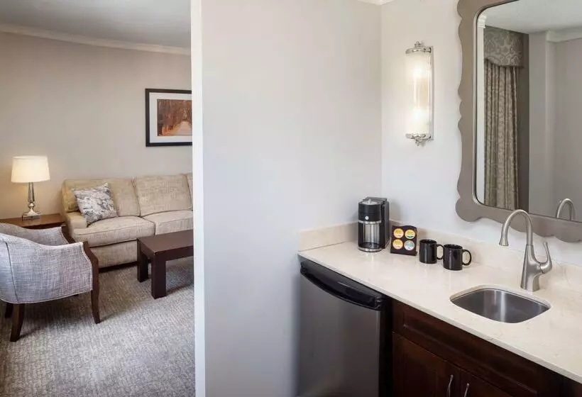 The Elms Hotel & Spa, A Destination By Hyatt