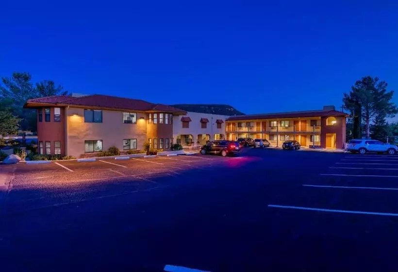 هتل The Views Inn Sedona