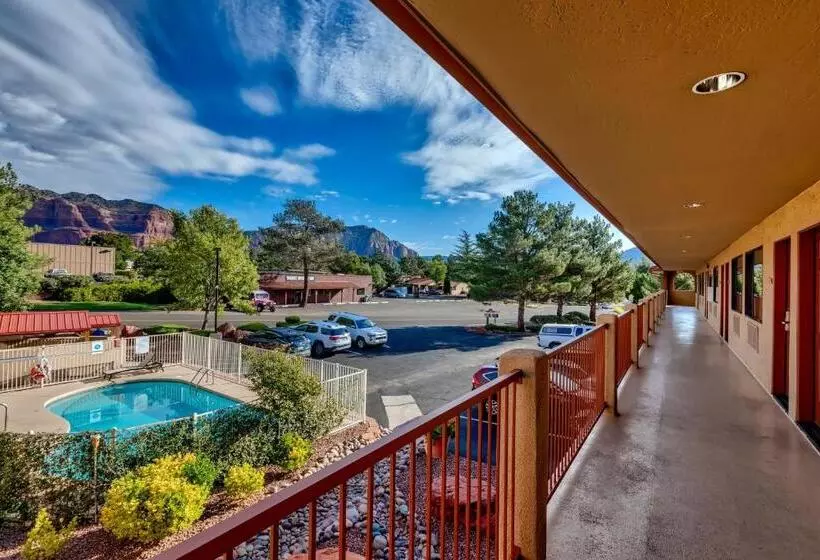 هتل The Views Inn Sedona