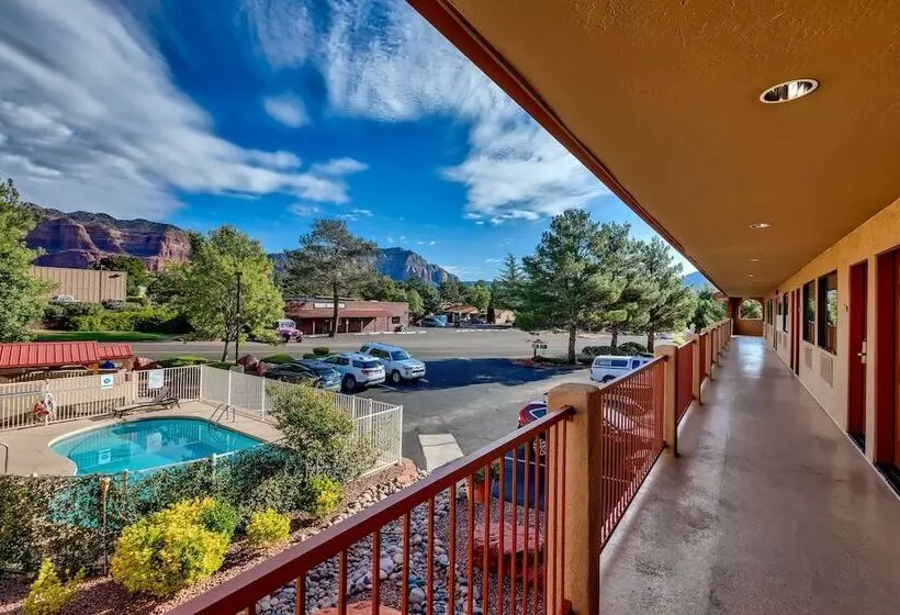 هتل The Views Inn Sedona