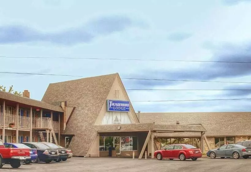 هتل Thunderbird Lodge
