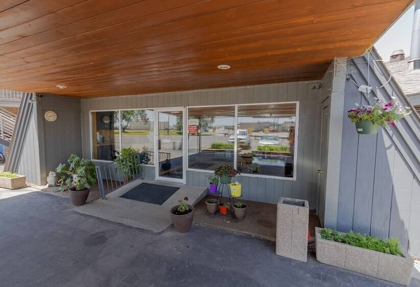 Hotelli Thunderbird Lodge