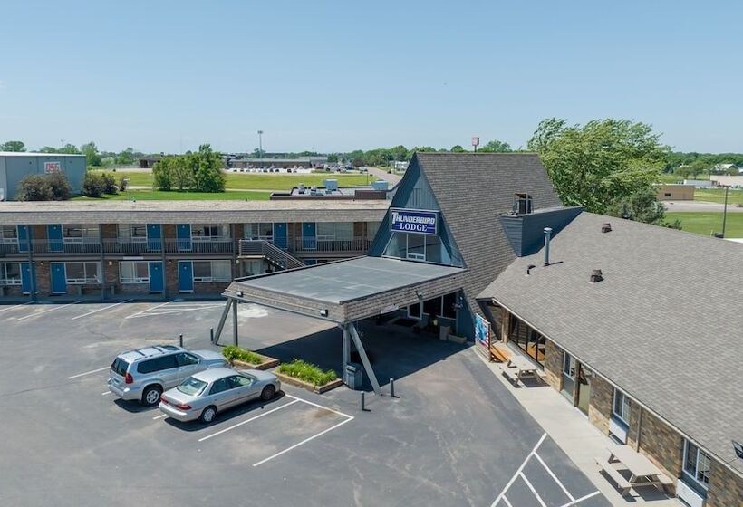 Hotelli Thunderbird Lodge