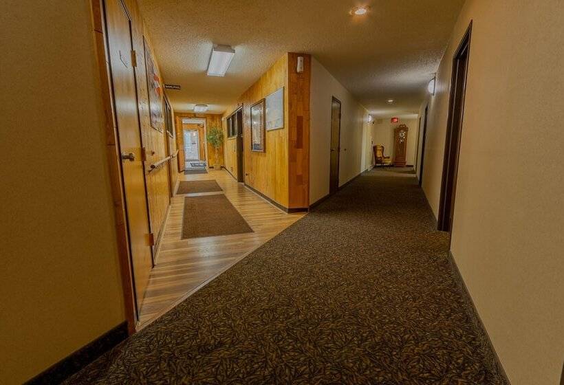 Hotelli Thunderbird Lodge