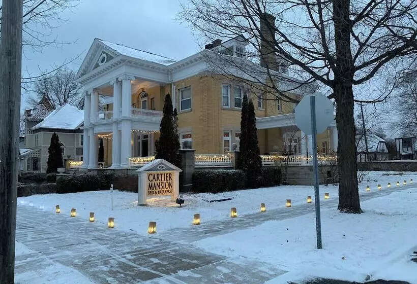 Aamiaismajoitus (B&B) Cartier Mansion