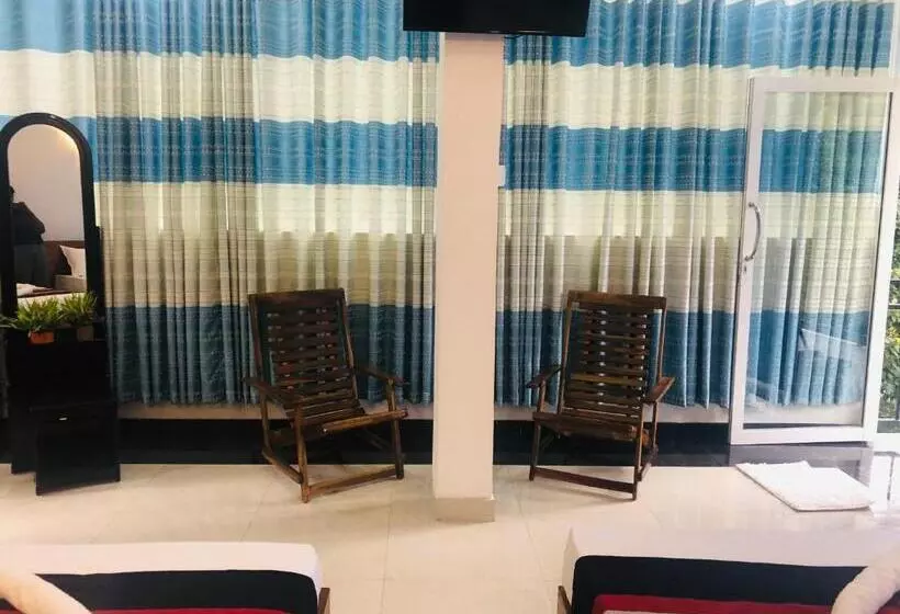 Boo Kirinda Holiday Resort