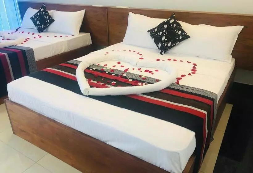 Boo Kirinda Holiday Resort