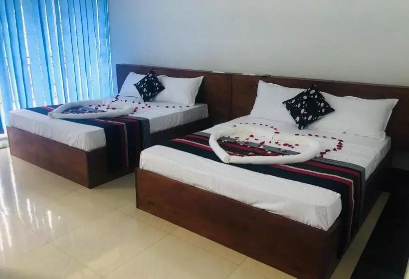 Boo Kirinda Holiday Resort