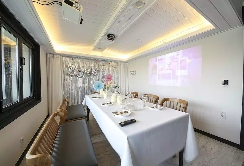 Hotelli Diamond