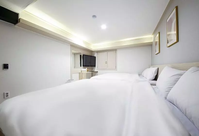 Hotelli Diamond