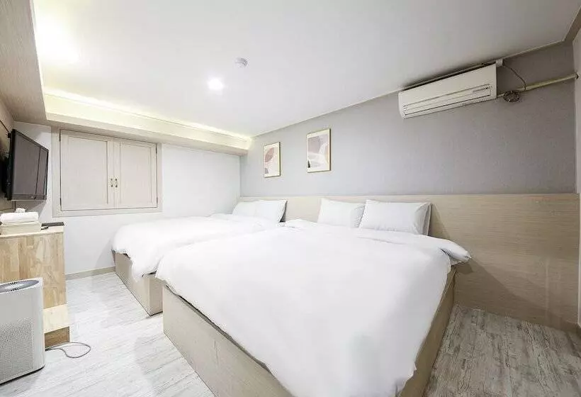 Hotelli Diamond