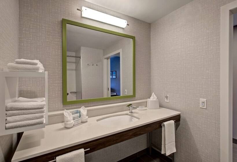 호텔 Hampton Inn By Hilton Brockville