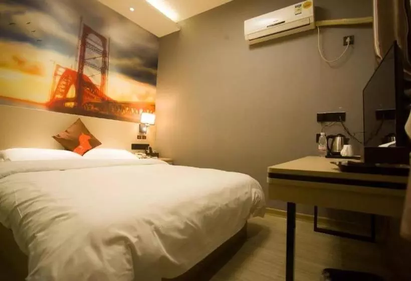 Jun Hotels Liuzhou Sanjiang County Dongxiang Avenue