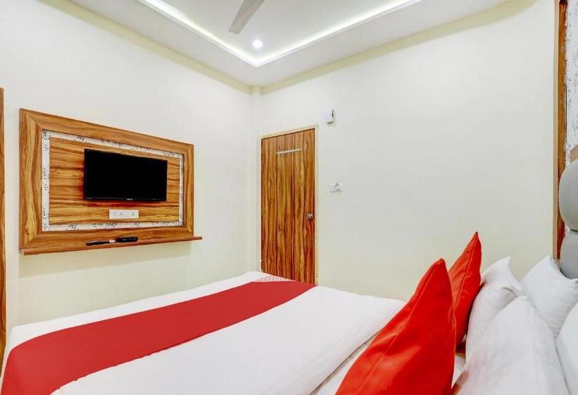 호텔 Oyo 69381  Ganesh Inn