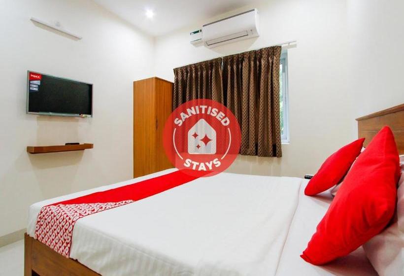 Hotel Oyo 75753 Crescent Lodge