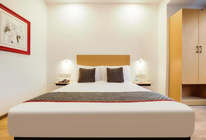 Hotell Super Townhouse Golden Avenue Road