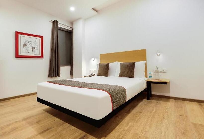Hotell Super Townhouse Golden Avenue Road