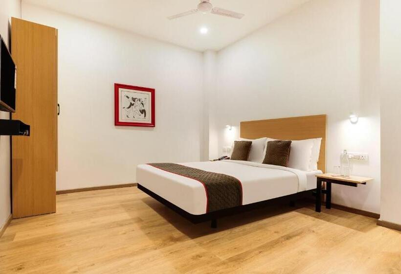 Hotell Super Townhouse Golden Avenue Road