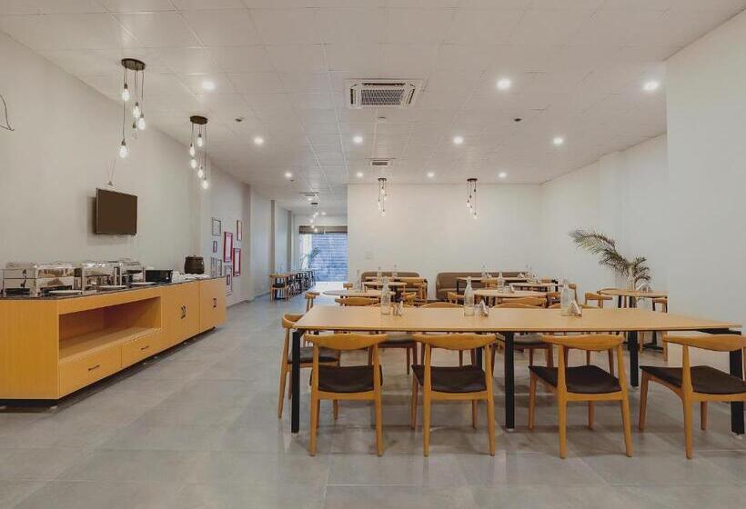 Hotell Super Townhouse Golden Avenue Road