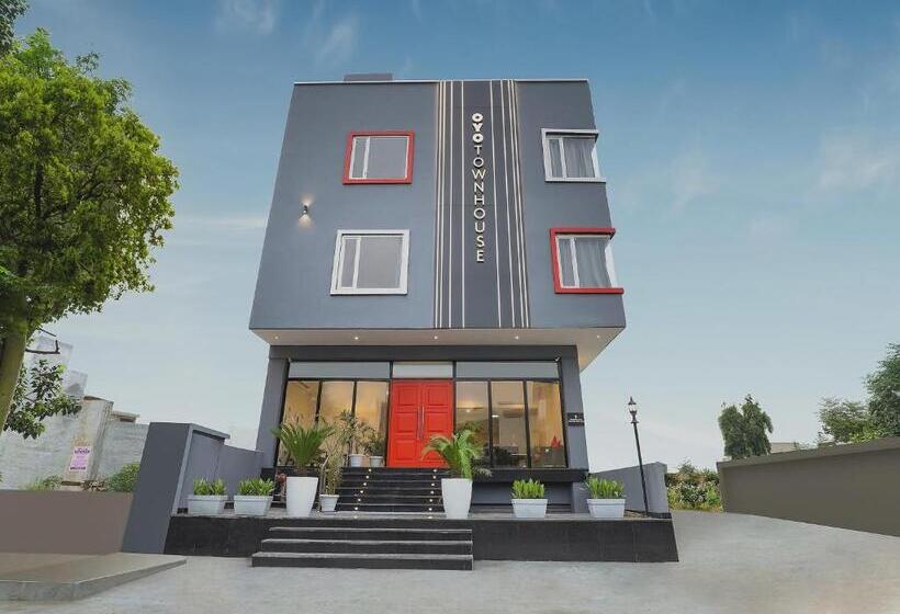 Hotell Super Townhouse Golden Avenue Road