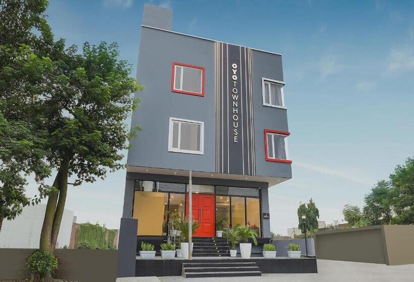 Hotell Super Townhouse Golden Avenue Road