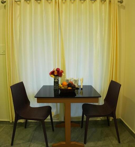 בית מלון כפרי Vaga Mist Resort Vagamon