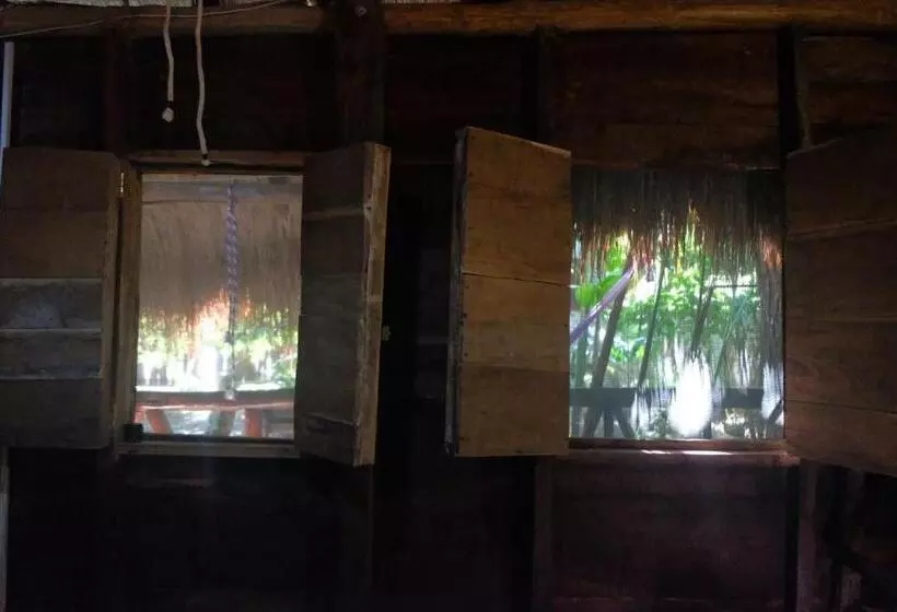 Majatalo Near Lake Hostal