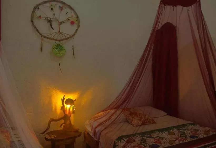 Majatalo Near Lake Hostal