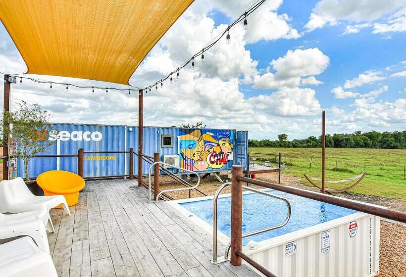 Flophouze Shipping Container