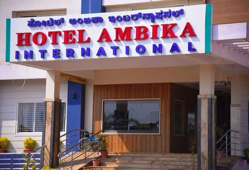 ホテル Ambika International Byndoor