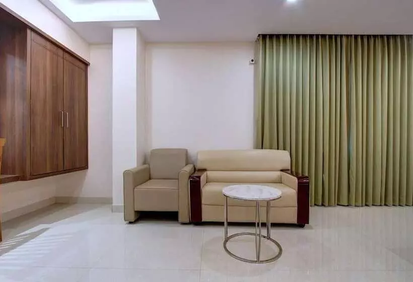 ホテル Ambika International Byndoor