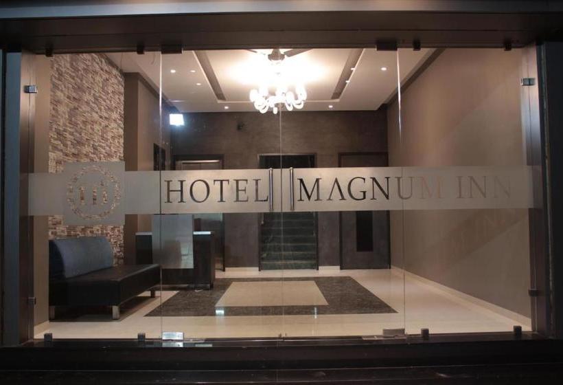 ホテル Magnum Inn