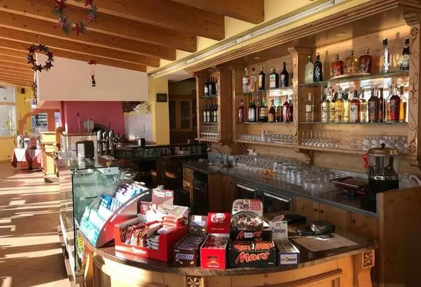 ホテル Sole Del Baldo