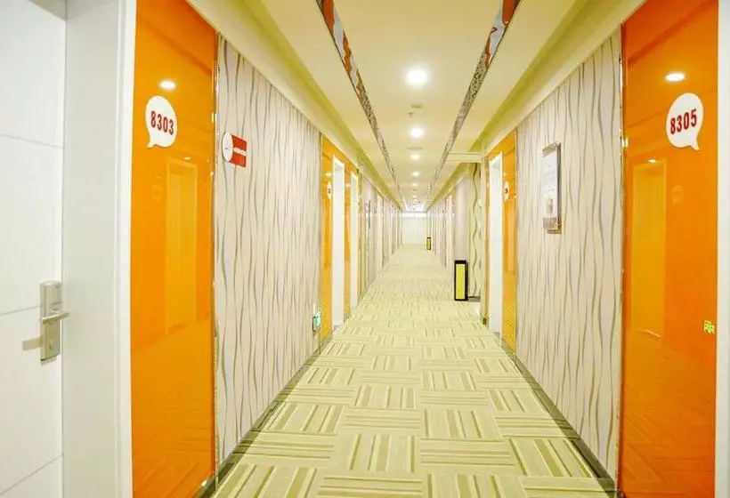 Thank Inn Chain Hotel Shandong Zibo Zichuan Luzhong International Shopping Mall